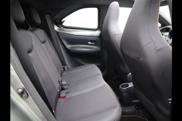 Toyota Aygo X 1.0 VVT-i S-CVT Limited | Vouwdak | Keyless | JBL | Stoel verw. | Camera | Prijs Rijklaar!!