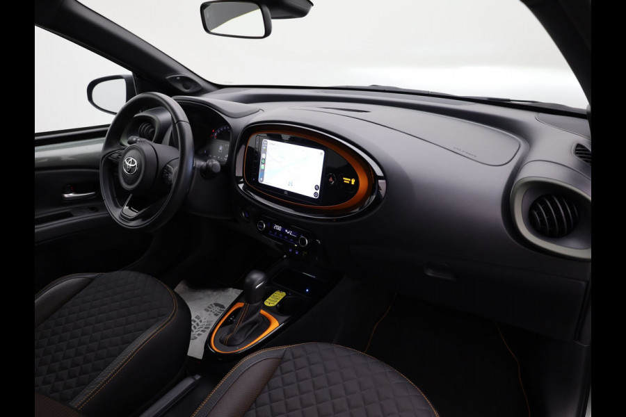 Toyota Aygo X 1.0 VVT-i S-CVT Limited | Vouwdak | Keyless | JBL | Stoel verw. | Camera | Prijs Rijklaar!!
