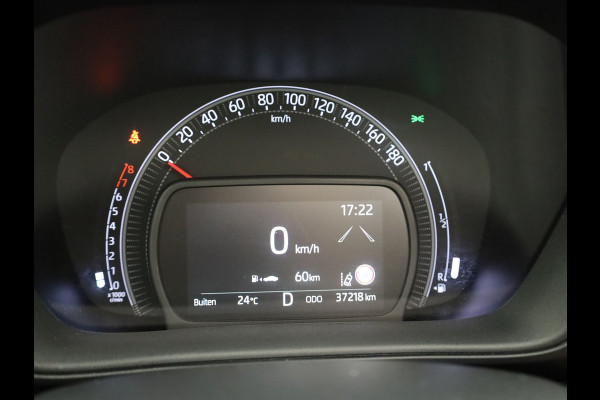 Toyota Aygo X 1.0 VVT-i S-CVT Limited | Vouwdak | Keyless | JBL | Stoel verw. | Camera | Prijs Rijklaar!!
