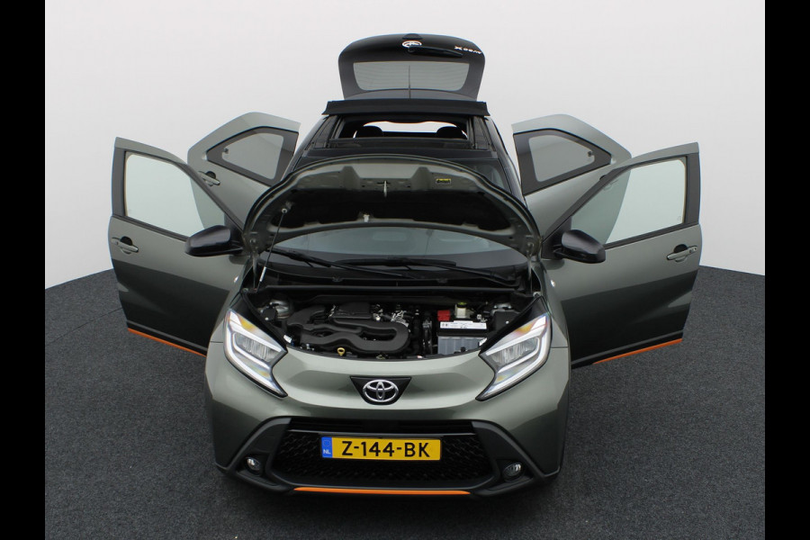 Toyota Aygo X 1.0 VVT-i S-CVT Limited | Vouwdak | Keyless | JBL | Stoel verw. | Camera | Prijs Rijklaar!!
