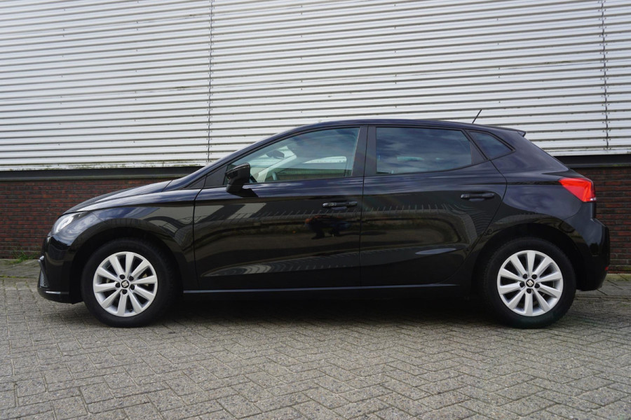 Seat Ibiza 1.0 TSI Style Business Intense/CARPLAY/CAMERA!