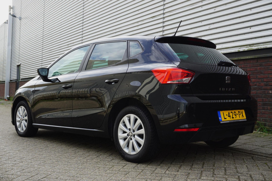 Seat Ibiza 1.0 TSI Style Business Intense/CARPLAY/CAMERA!