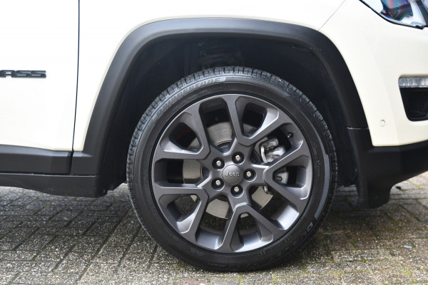 Jeep Compass 4xe 240 Plug-in Hybrid Electric S, [SOH 97%], Leder, Memory, Camera, Stoelvent, Alpine, Keyless!