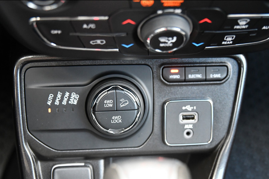 Jeep Compass 4xe 240 Plug-in Hybrid Electric S, [SOH 97%], Leder, Memory, Camera, Stoelvent, Alpine, Keyless!