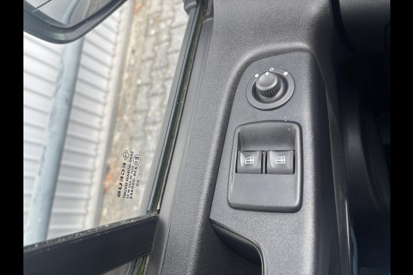 Renault Trafic 2.0 dCi L2H1*FULL LED*NAV*CAM*A/C*CRUISE*3PER*HAAK