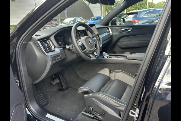 Volvo XC60 2.0 T8 Plug-in hybrid AWD Plus Black Edition VAN: 59.900,- ND: 56.877,- UW HERSTVOORDEEL: 2.023,- | TREKHAAK | DEALER ONDERHOUDEN | HEAD UP | 360CAMERA | FABR. GARANTIE! |
