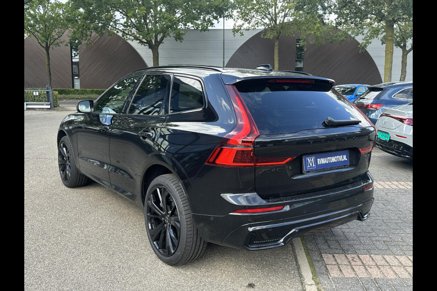 Volvo XC60 2.0 T8 Plug-in hybrid AWD Plus Black Edition VAN: 59.900,- ND: 56.877,- UW HERSTVOORDEEL: 2.023,- | TREKHAAK | DEALER ONDERHOUDEN | HEAD UP | 360CAMERA | FABR. GARANTIE! |