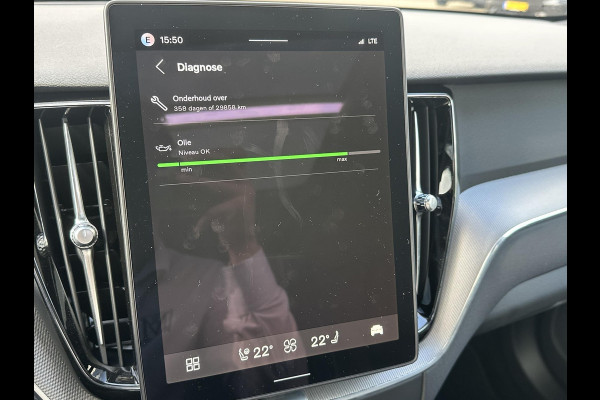 Volvo XC60 2.0 T8 Plug-in hybrid AWD Plus Black Edition VAN: 59.900,- ND: 56.877,- UW HERSTVOORDEEL: 2.023,- | TREKHAAK | DEALER ONDERHOUDEN | HEAD UP | 360CAMERA | FABR. GARANTIE! |