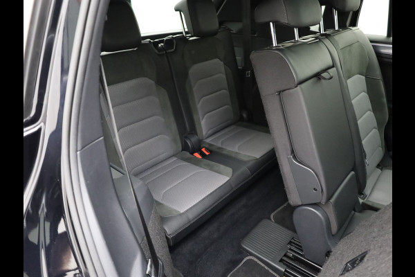 Volkswagen Tiguan Allspace 1.5 TSI Highline Business R 7p. | R-Line | Pano | 360 Camera | Keyless | Dynaudio | Trekhaak wegkl. | Prijs Rijklaar!!