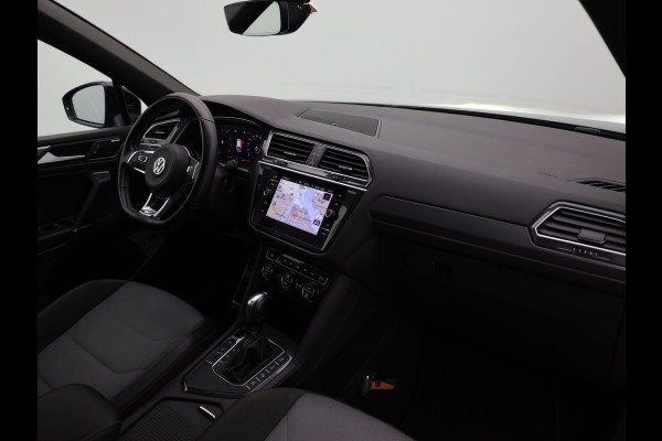 Volkswagen Tiguan Allspace 1.5 TSI Highline Business R 7p. | R-Line | Pano | 360 Camera | Keyless | Dynaudio | Trekhaak wegkl. | Prijs Rijklaar!!