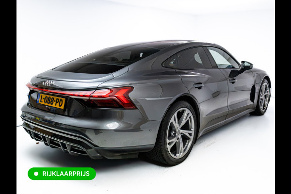 Audi e-tron GT 93 kWh | Luchtvering | Panoramadak | Daytona grijs | Leer | 20" LMV | Stoelverwarming V+A | Ambienteverlichting, Camera systeem Area View, Volledig Audi dealer onderhouden