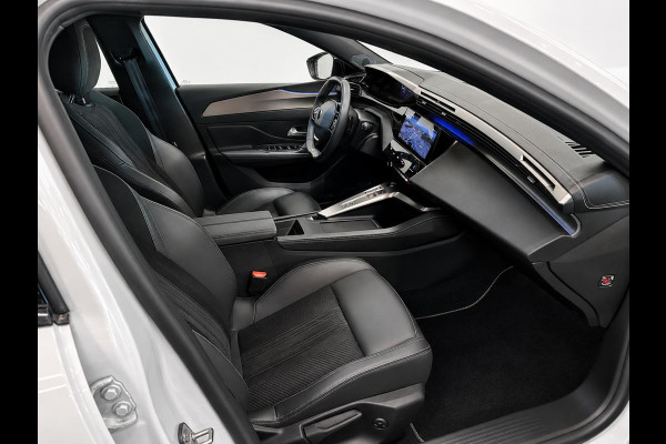 Peugeot 308 SW 1.6 Plug-in Hybrid 225 GT Navigatie Apple Carplay/Android Auto Camera Parkeersensoren Adaptive Cruise Control Stoelverwarming FULL LED Climate Control Virtual Cockpit Lichtmetalen velgen