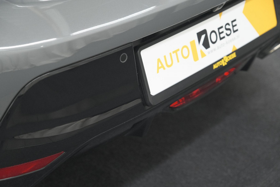 Peugeot 208 1.2 Hybrid 145 e-DCS6 GT | Alcantara Pakket | Camera | Apple Carplay | Stoelverwarming