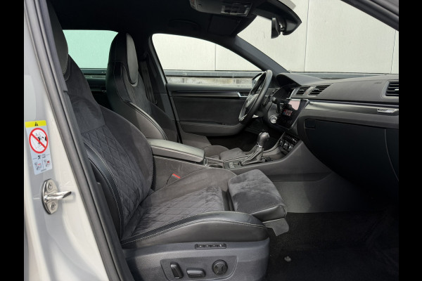 Škoda Superb Combi 1.4 TSI iV Sportline Business | Elek. Trekhaak | Memory | Sfeerverlichting | Carplay | Navi |