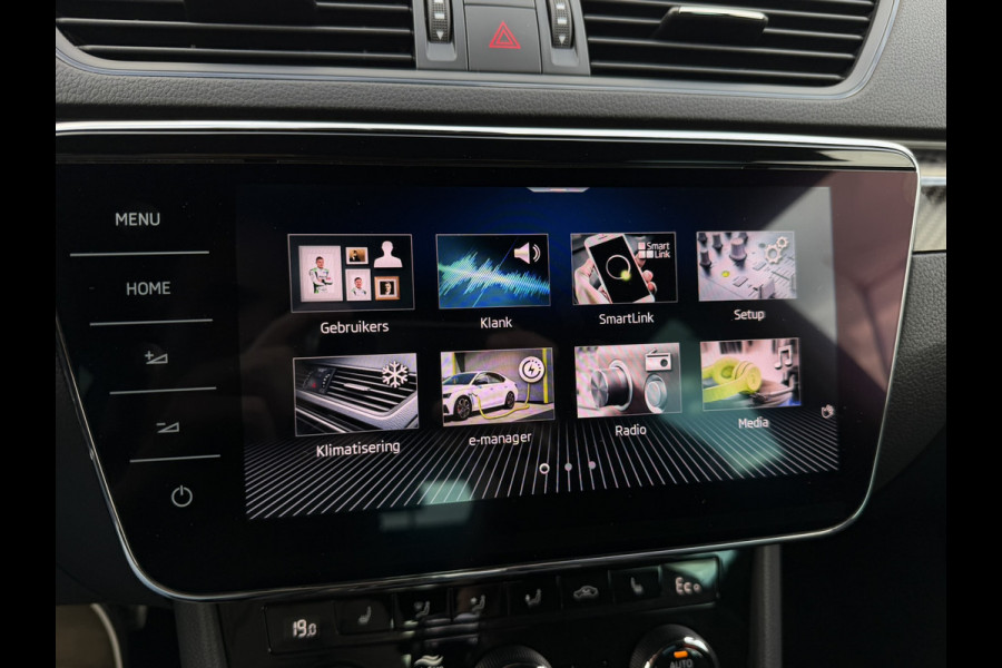 Škoda Superb Combi 1.4 TSI iV Sportline Business | Elek. Trekhaak | Memory | Sfeerverlichting | Carplay | Navi |