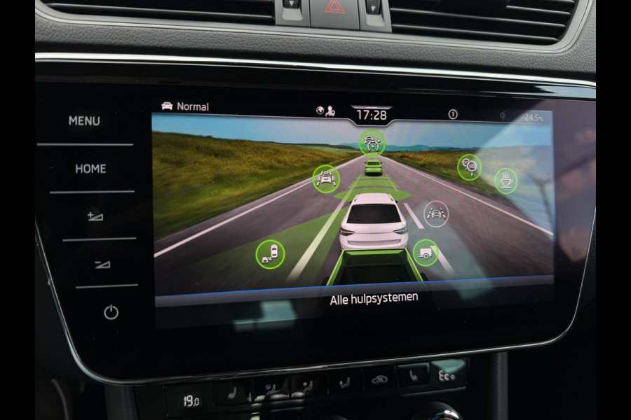 Škoda Superb Combi 1.4 TSI iV Sportline Business | Elek. Trekhaak | Memory | Sfeerverlichting | Carplay | Navi |
