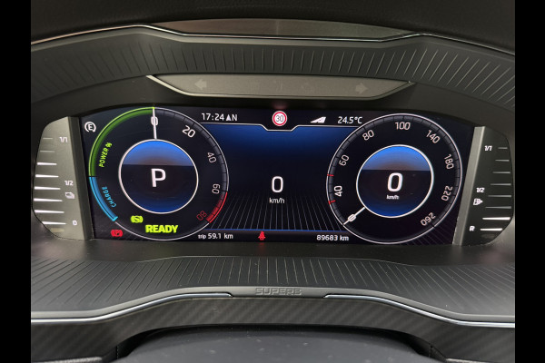 Škoda Superb Combi 1.4 TSI iV Sportline Business | Elek. Trekhaak | Memory | Sfeerverlichting | Carplay | Navi |