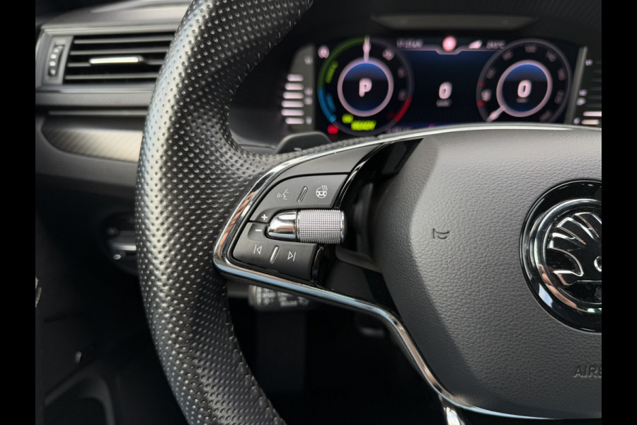 Škoda Superb Combi 1.4 TSI iV Sportline Business | Elek. Trekhaak | Memory | Sfeerverlichting | Carplay | Navi |
