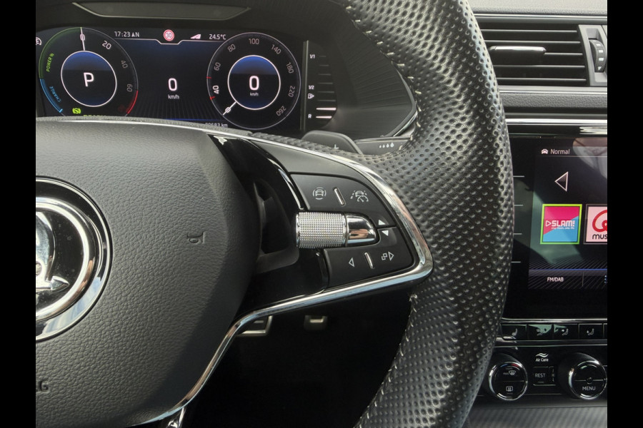 Škoda Superb Combi 1.4 TSI iV Sportline Business | Elek. Trekhaak | Memory | Sfeerverlichting | Carplay | Navi |