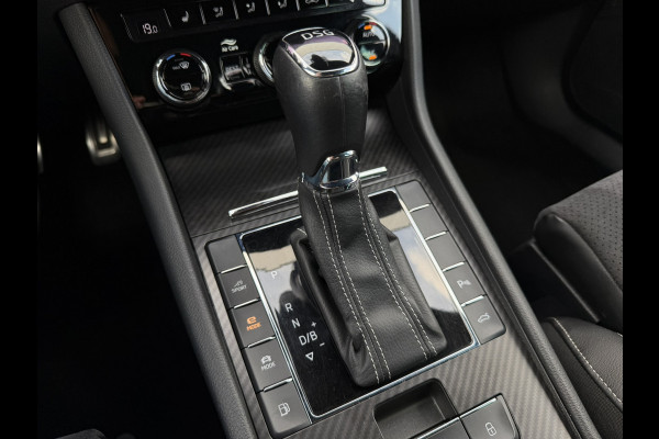 Škoda Superb Combi 1.4 TSI iV Sportline Business | Elek. Trekhaak | Memory | Sfeerverlichting | Carplay | Navi |