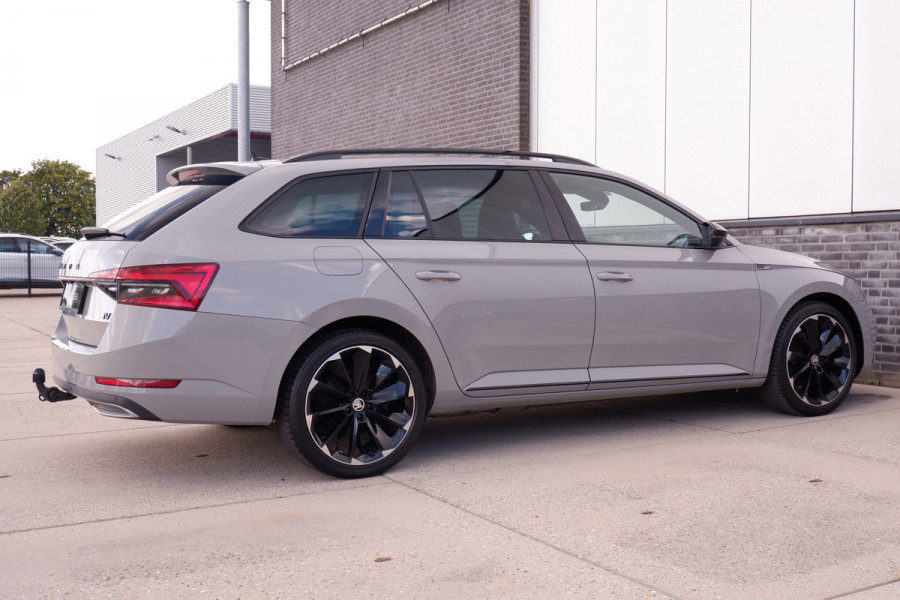 Škoda Superb Combi 1.4 TSI iV Sportline Business | Elek. Trekhaak | Memory | Sfeerverlichting | Carplay | Navi |