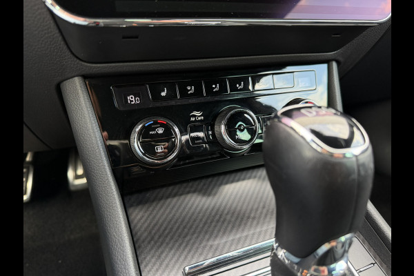 Škoda Superb Combi 1.4 TSI iV Sportline Business | Elek. Trekhaak | Memory | Sfeerverlichting | Carplay | Navi |