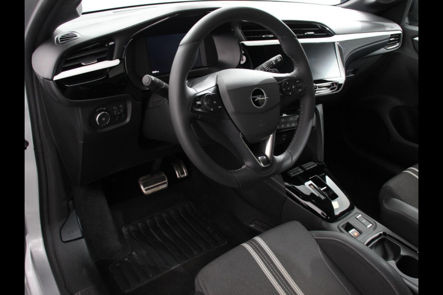 Opel Corsa 1.2 Turbo Hybrid 100pk GS Automaat Navigatie Apple Carplay/Android Auto Camera Parkeersensoren Cruise Control Dodehoek assistent Airco Lichtmetalen velgen Virtual Cockpit