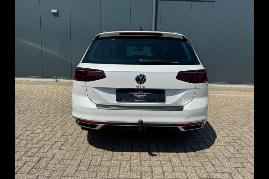 Volkswagen Passat Variant 1.4 TSI * Panoramadak * Navigatiesysteem * Trekhaak *