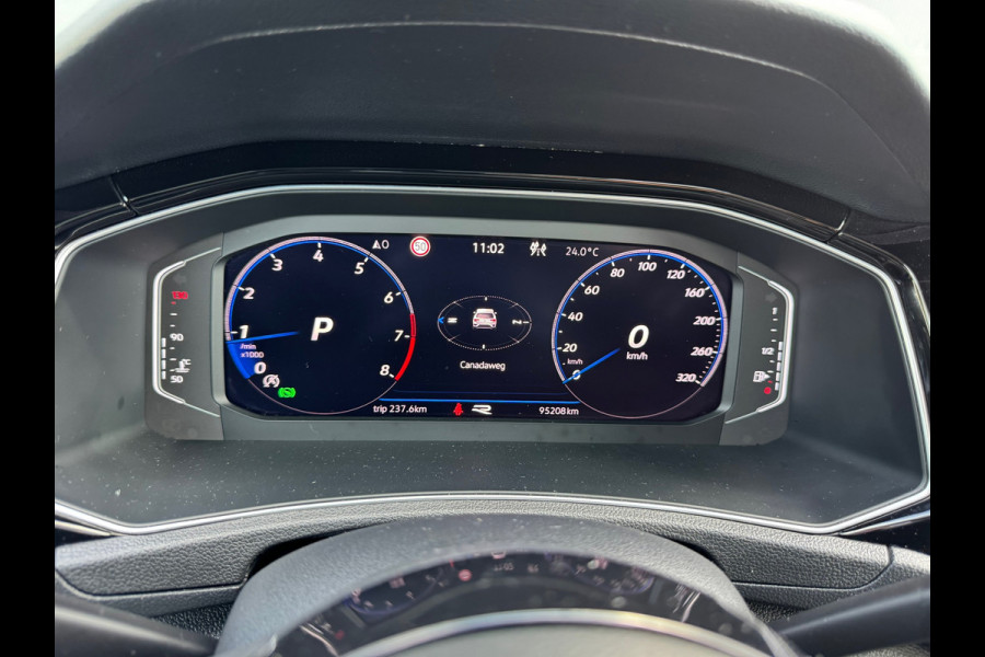 Volkswagen T-Roc 2.0 TSI 4Motion R * Panoramadak * Navigatiesysteem * Black edition *