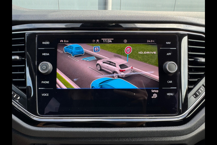 Volkswagen T-Roc 2.0 TSI 4Motion R * Panoramadak * Navigatiesysteem * Black edition *