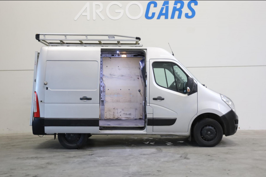 Opel Movano 2.3 CDTI CAMERA IMPERiAAL SCHADE ACHTERDEUREN AIRCO CRUISE CONTR TREKHAAK IMPERIAAL TOP AUTO RIJDBAAR
