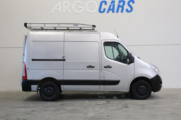 Opel Movano 2.3 CDTI CAMERA IMPERiAAL SCHADE ACHTERDEUREN AIRCO CRUISE CONTR TREKHAAK IMPERIAAL TOP AUTO RIJDBAAR