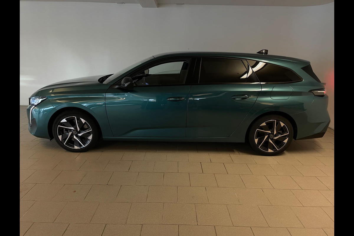 Peugeot 308 SW 1.6 HYbrid 180 Allure Pack Business AUTOMAAT AIRCO CLIMA NAVI CRUISE BLUETOOTH VELGEN PRIVACYGLAS ZEER NETTE AUTO