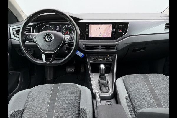 Volkswagen Polo 1.0 TSI AUTOMAAT Highline Business, digitaal cockpit, climaat controle, navigatie, 16 inch, extra getint glas