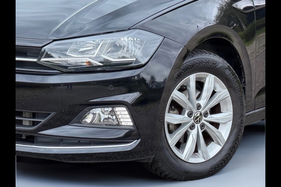 Volkswagen Polo 1.0 TSI AUTOMAAT Highline Business, digitaal cockpit, climaat controle, navigatie, 16 inch, extra getint glas