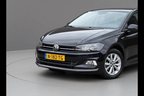 Volkswagen Polo 1.0 TSI AUTOMAAT Highline Business, digitaal cockpit, climaat controle, navigatie, 16 inch, extra getint glas