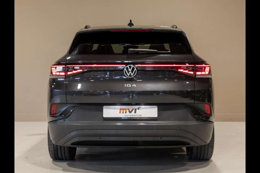 Volkswagen ID.4 Max 77 kWh SOH 91% / 204pk / Panorama dak / Trekhaak / Kuipstoelen / Elektrische stoelverstelling /
