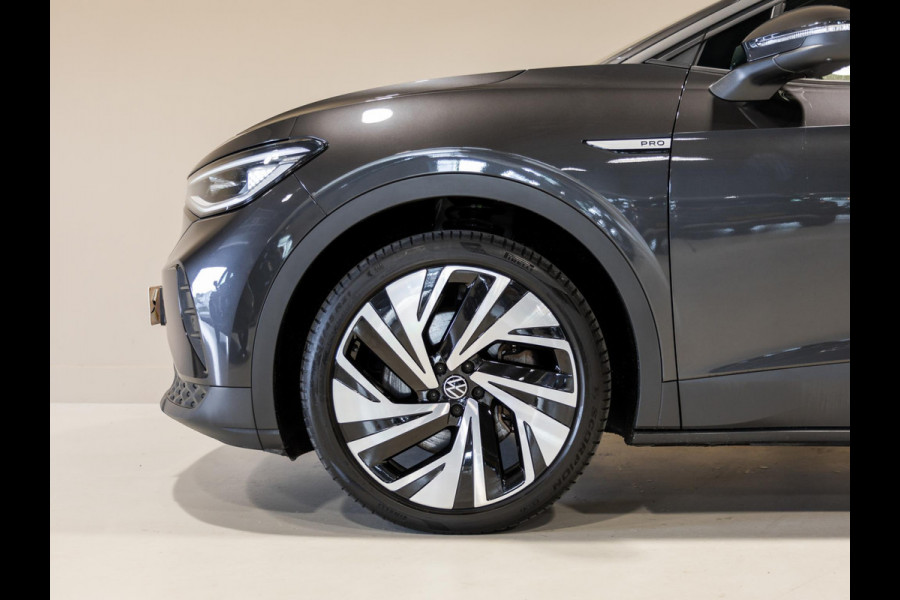 Volkswagen ID.4 Max 77 kWh SOH 91% / 204pk / Panorama dak / Trekhaak / Kuipstoelen / Elektrische stoelverstelling /