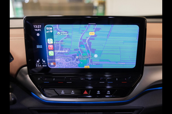 Volkswagen ID.4 Max 77 kWh SOH 91% / 204pk / Panorama dak / Trekhaak / Kuipstoelen / Elektrische stoelverstelling /