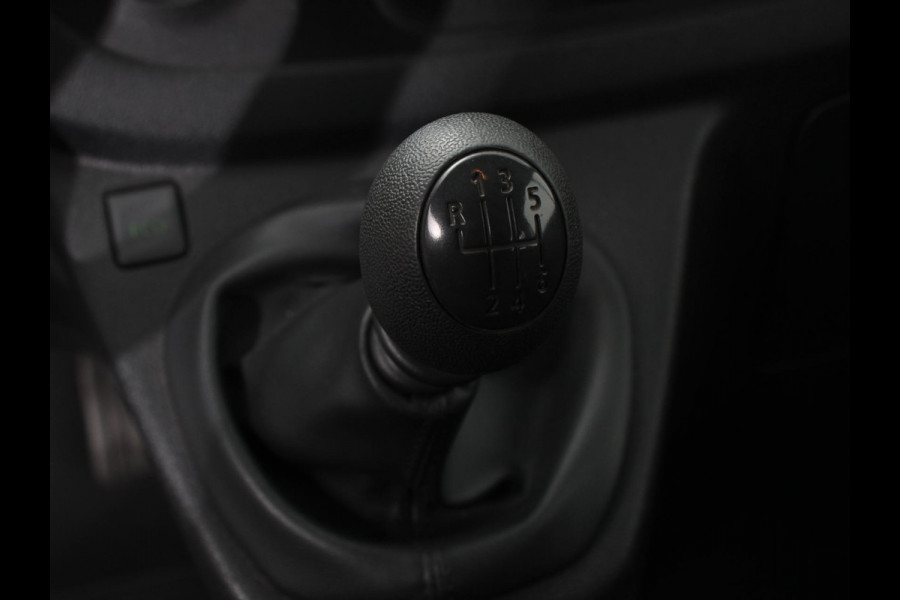 Renault Trafic Passenger 1.6 dCi Zen Energy 9persoons PERSONENBUS Prijs incl. btw/bpm  Airco Trekhaak Radio Elektrische pakket