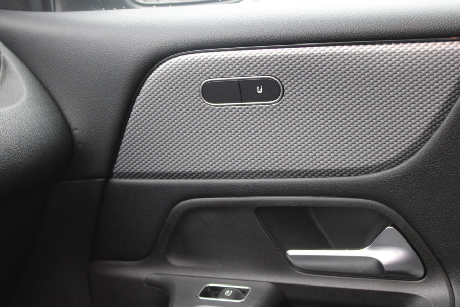 Mercedes-Benz Glb 200 Business Solution