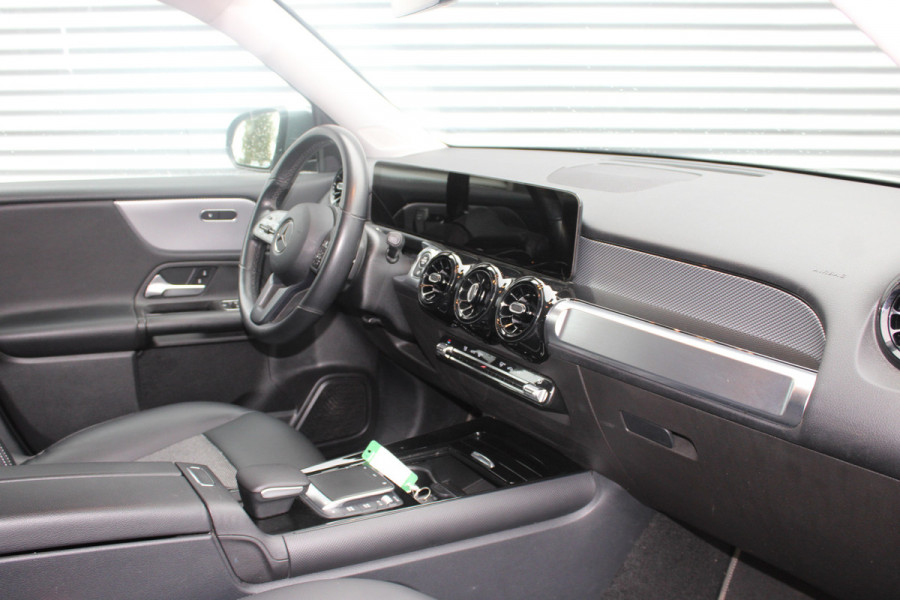 Mercedes-Benz Glb 200 Business Solution
