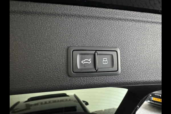 Audi A4 AVANT 40 TFSI quattro S edition Pano|Memory|Trekhaak|Keyless