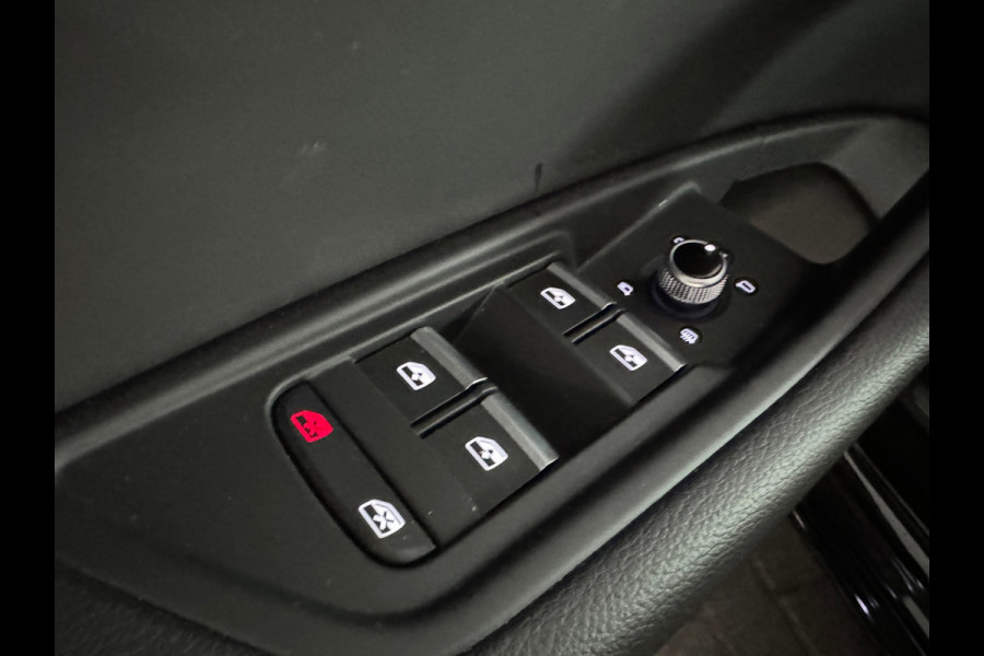 Audi A4 AVANT 40 TFSI quattro S edition Pano|Memory|Trekhaak|Keyless