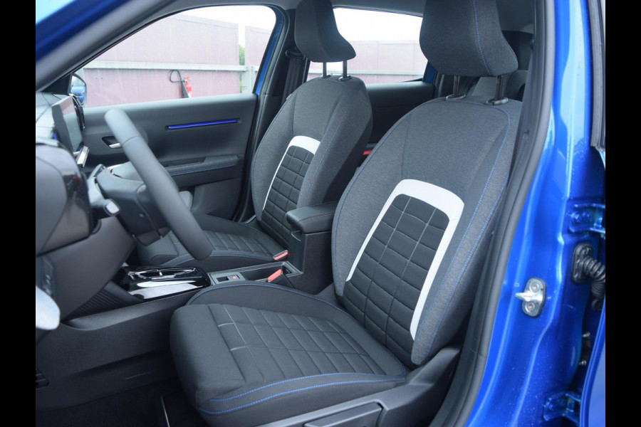 Citroën C3 1.2 Hybrid 110pk Plus