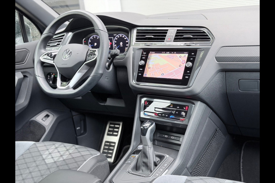 Volkswagen Tiguan 1.5 TSI R-Line Pano/Sfeer/Keyless/Blindspot