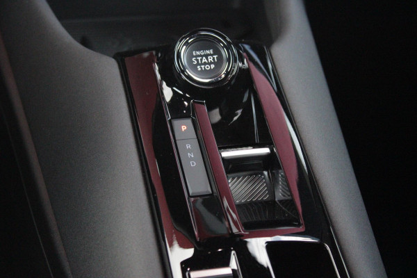 Alfa Romeo junior 1.2 145PK AUTOMAAT Hybrid IBRIDA TI | PACK TECH LITE: (LED MATRIX KOPLAMPEN, DODEHOEK DETECTIE, ELEKTRISCH BEDIENBARE ACHTERKLEP, KEYLESS ENTRY, ACHTERUITRIJ CAMERA, PARKEERSENSOREN VOOR ACHTER EN ZIJKANT, DRAADLOZE TELEFOONLADER, LANE ASSIST, ADAPTIVE CRUISE CONTROL) | PACK TI: (ELEKTRISCH BEDIENBARE BESTUUDERSSTOEL, VERKEERSBORDEN WEERGAVE, GETINTE ACHTERRUITEN, SFEER VERLICHTING, GLANZEND ZWARTE BODYKIT, 10,25" TOUCHSCREEN, LEDEREN STUURWIEL, VERSTELBARE KOFFERVLOER OP 3 NIVEAUS) | 18" LICHTMETALEN VELGEN "FORI" | BRERA RED MET ZWART DAK | DRAADLOZE APPLE CARPLAY/AN