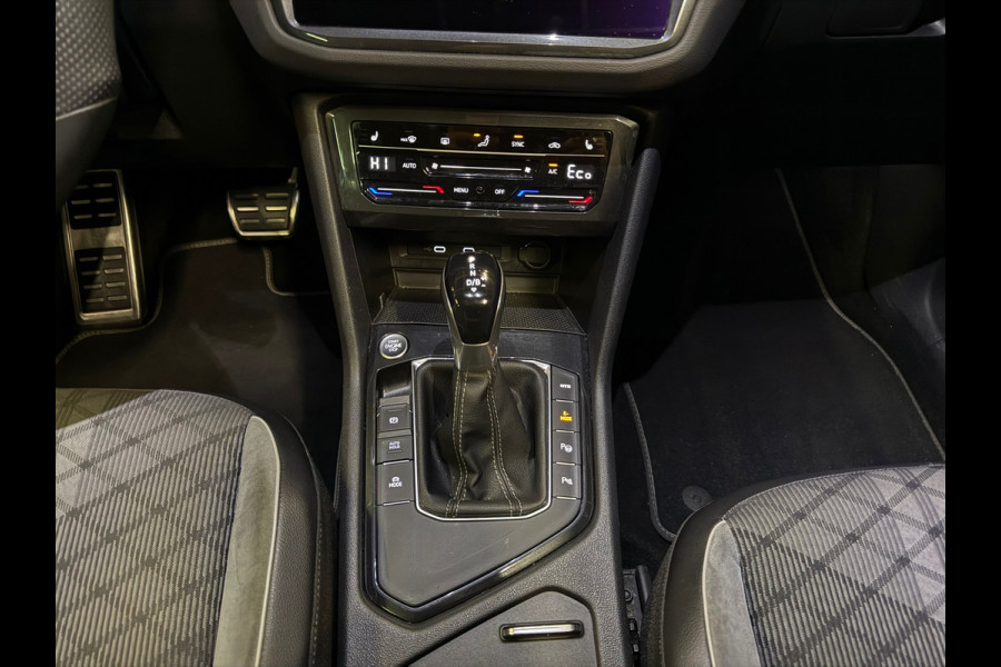 Volkswagen Tiguan 1.4 TSI eHybrid R-Line 245pk |pano|keyless|sfeer|acc|stoelv