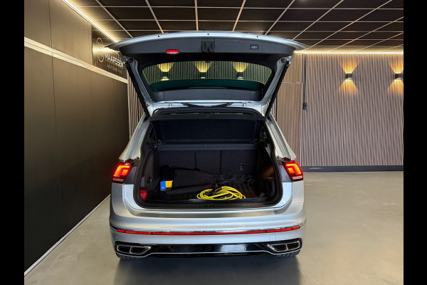 Volkswagen Tiguan 1.4 TSI eHybrid R-Line 245pk |pano|keyless|sfeer|acc|stoelv