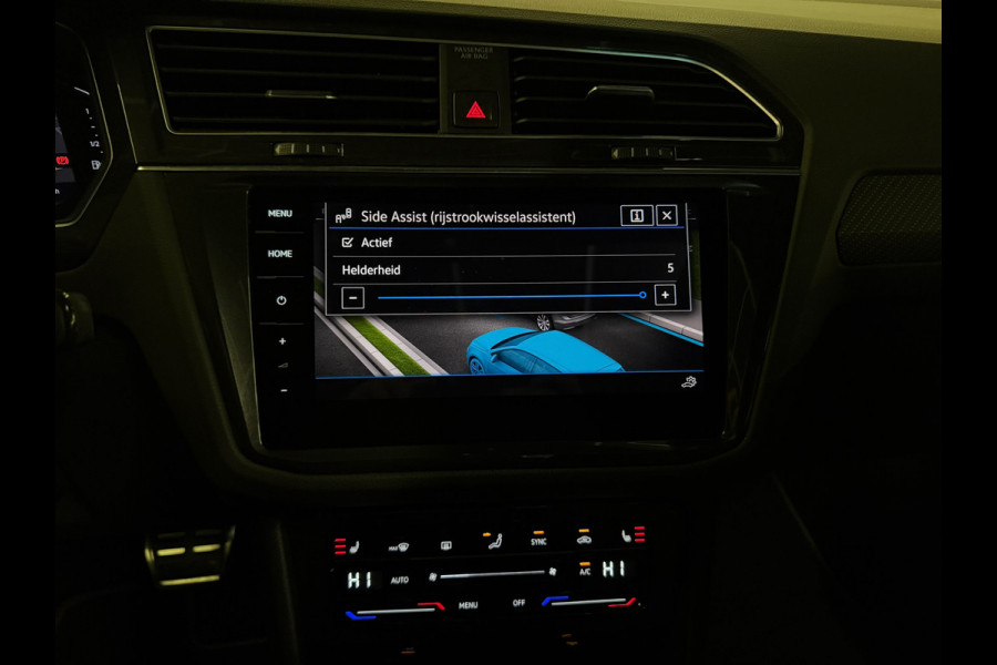 Volkswagen Tiguan 1.4 TSI eHybrid R-Line 245pk |pano|keyless|sfeer|acc|stoelv